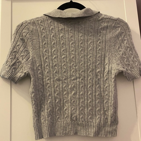 Grey knit collared t-shirt from Pull and Bear size small - Picture 3 of 3